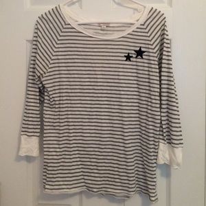 3/4 sleeve Gap Shirt