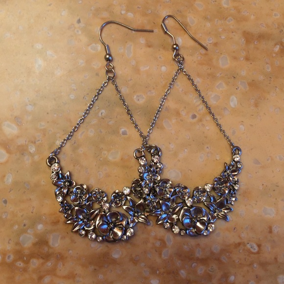 Earings