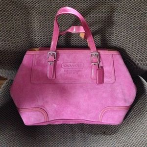 Coach Hamptons Suede Bag in Pink