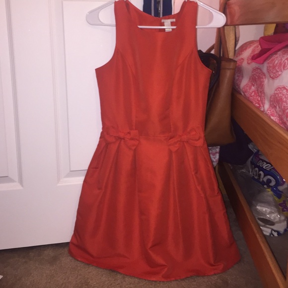 Gorgeous Red Bow Dress!!! - Picture 2 of 2