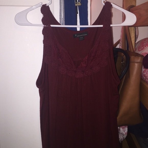 Lace Crimson Tank!!!