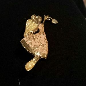 Bogo Gold Angel and heart pin bundable