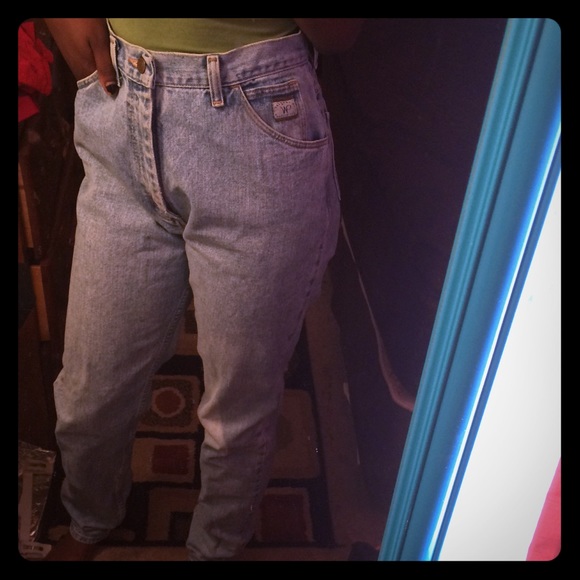 high wasted mom jeans