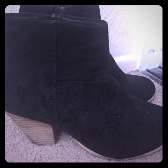 Black suede boots