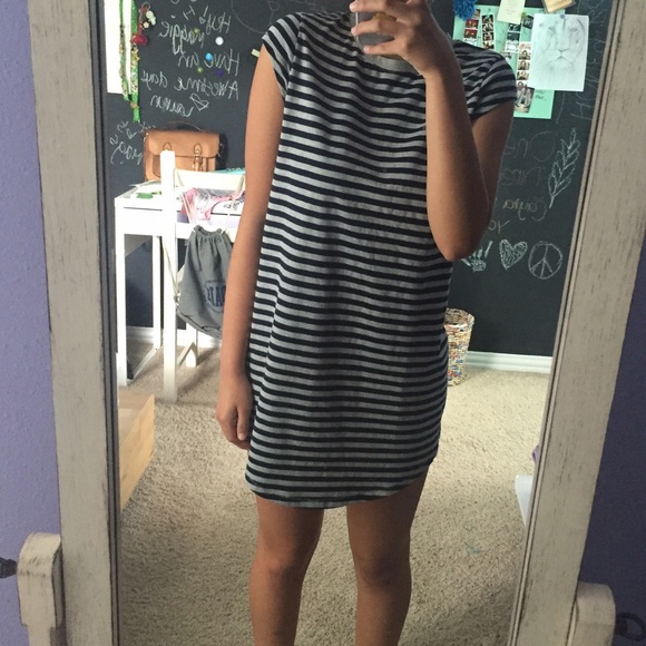 T-Shirt striped grey and navy dress - Picture 3 of 3