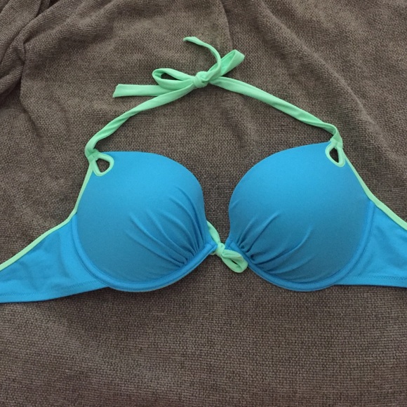 New Victoria Secrets bathing suit top