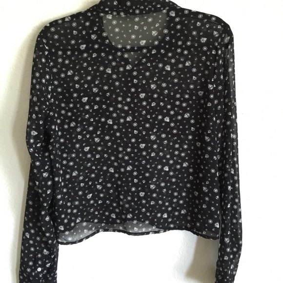 Cropped Button Up by Aeropostale - Picture 3 of 3