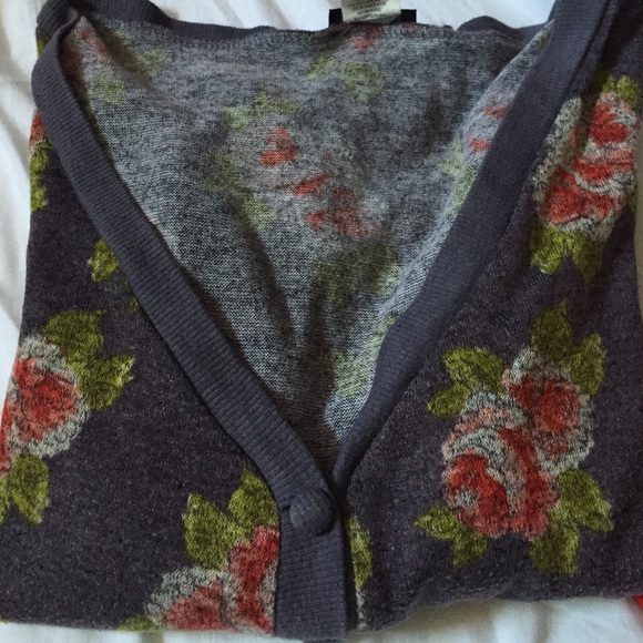 Grey floral sweater
