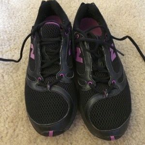 New Balance Sneakers