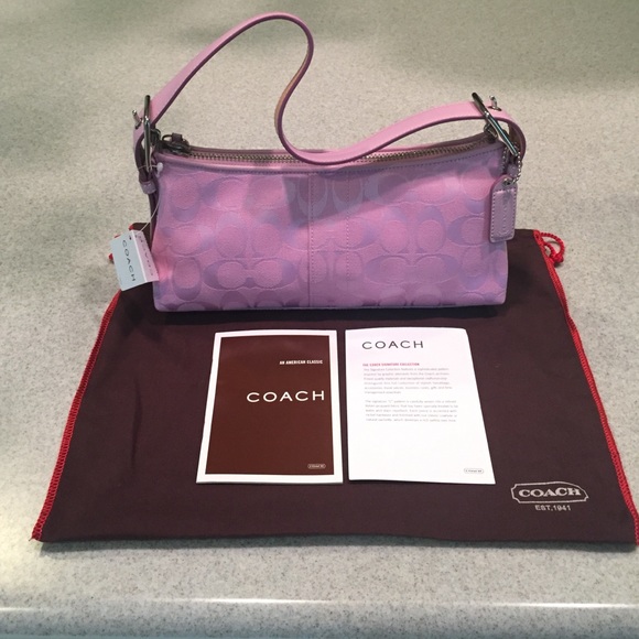 Coach Signature E/W Demi Shoulder Bag