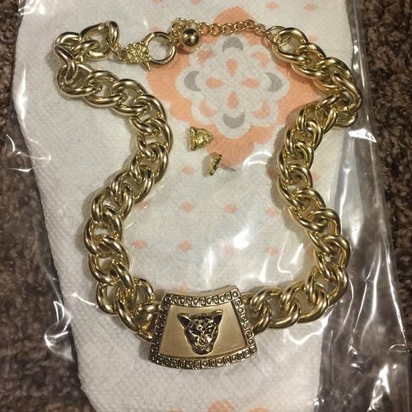 Gold costume jewelry