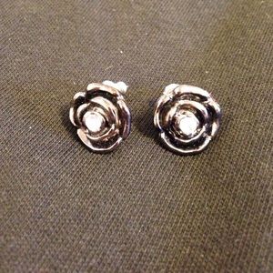 Rose earrings