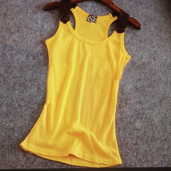 Yellow Leather Strap tank Sz fits XS-S🐝 - Picture 1 of 4