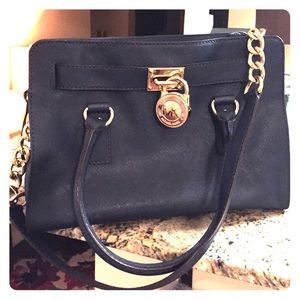 Michael Kors Medium Hamilton Tote-Navy