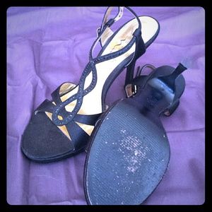 The Touch of Nina heels📢new year cleaning 📢