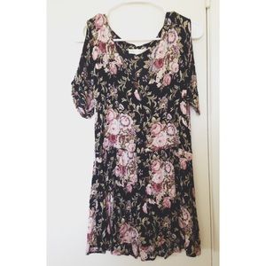 Urban Outfitters Casual Summer Beach Picnic Dress