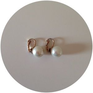 Pearl Clip On Earrings