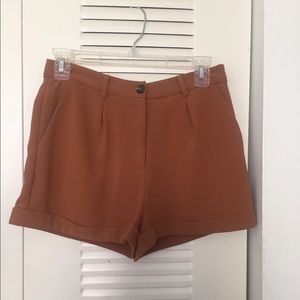 #F21 Highwaist shorts🍂