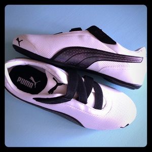 NEW Puma Soleil v2 sneakers size 8