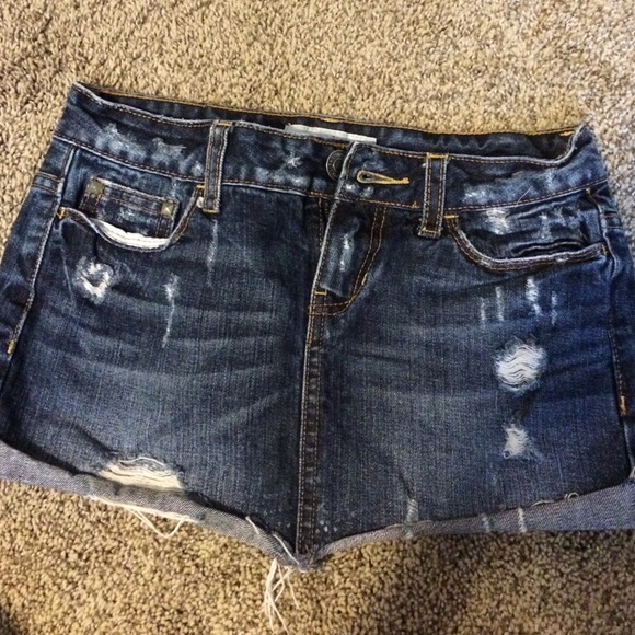 Short skirt