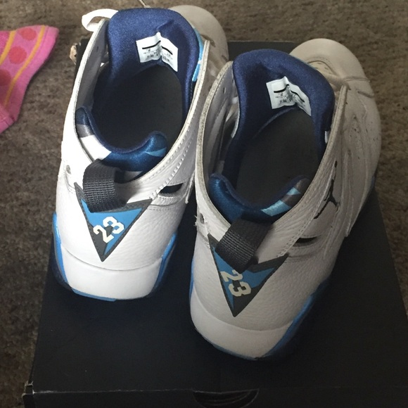 Air Jordan 7 - Picture 3 of 4