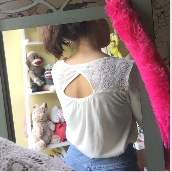 White top w/ cut out