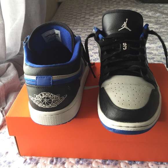 Jordan low top 1's
