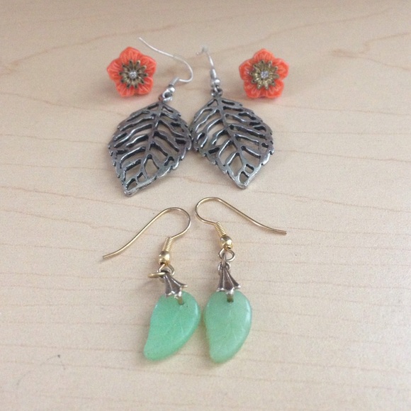 Earrings.