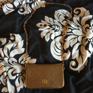 Metallic gold Tory burch purse