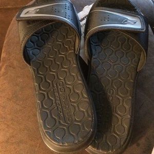 Sketchers on the go sandals