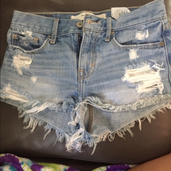 high waited Jean shorts