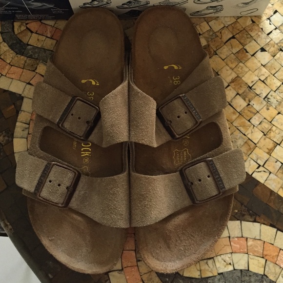 Birkenstocks. Arizona. Size 38.