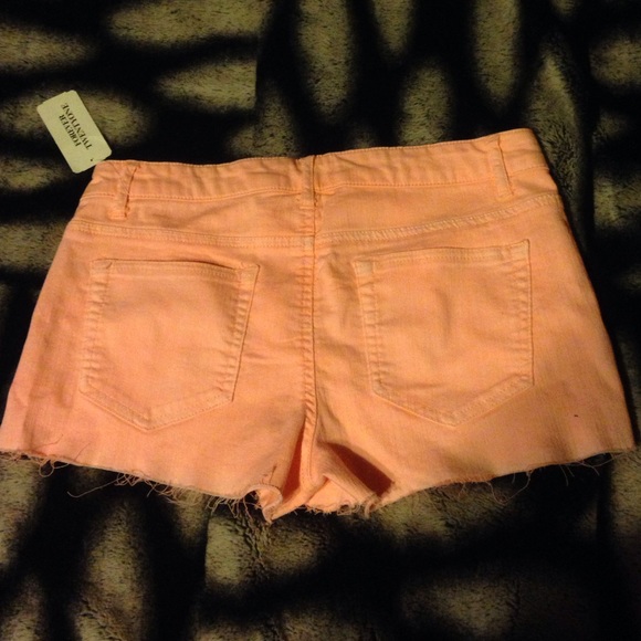 Shorts - Picture 2 of 2