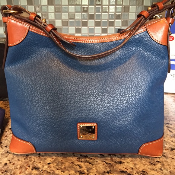 Dooney & Bourke Pebble Grain Hobo