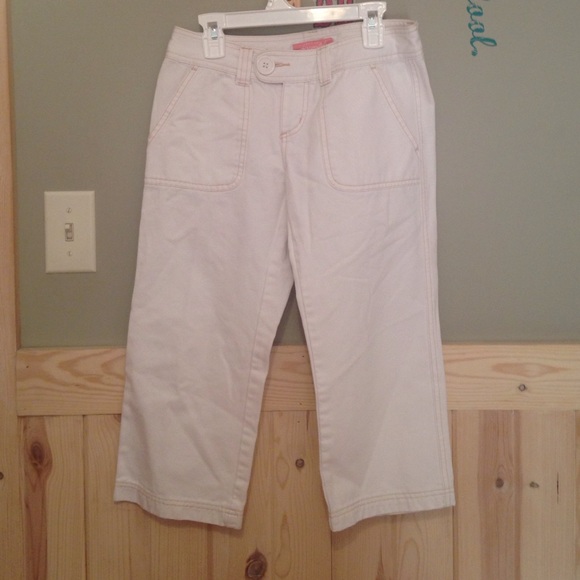 Aeropostale capris size 0