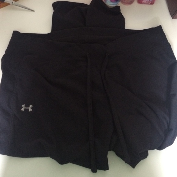 Under Armour capris