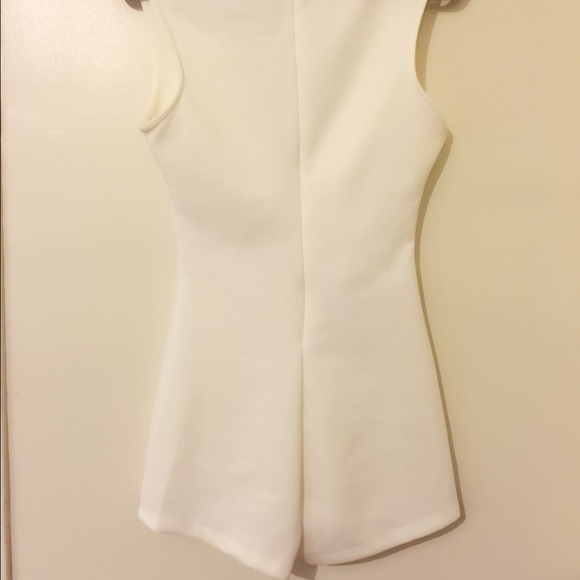 Ivory romper jumpsuit - Picture 4 of 4