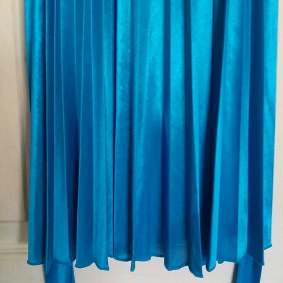 Sold Blue dress - Picture 3 of 4