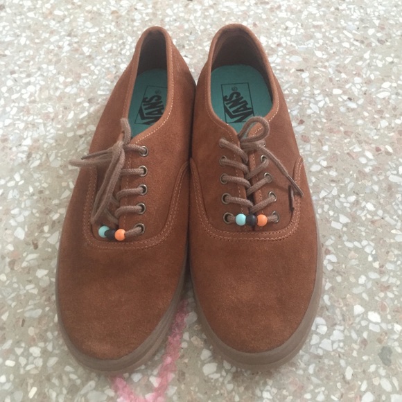 Brown vans