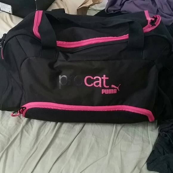 Puma duffle bag - Picture 1 of 4