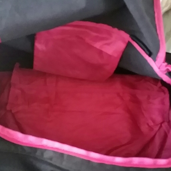Puma duffle bag - Picture 3 of 4