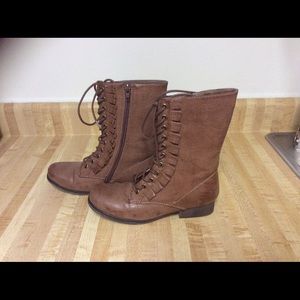 Brown boots
