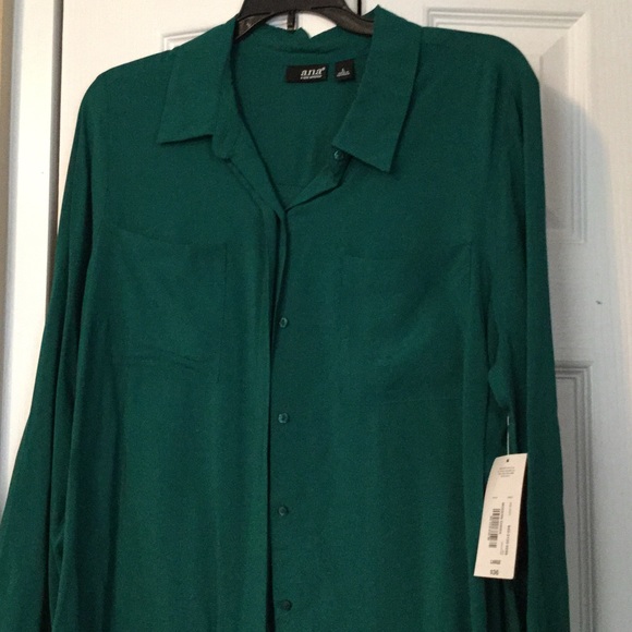 NWT Modern Green Blouse by a.n.a. - Picture 3 of 3