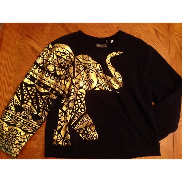 Black and Gold Tribal Print Sweatshirt