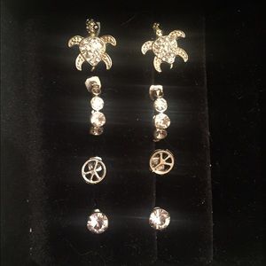 Claire's earrings set of four!