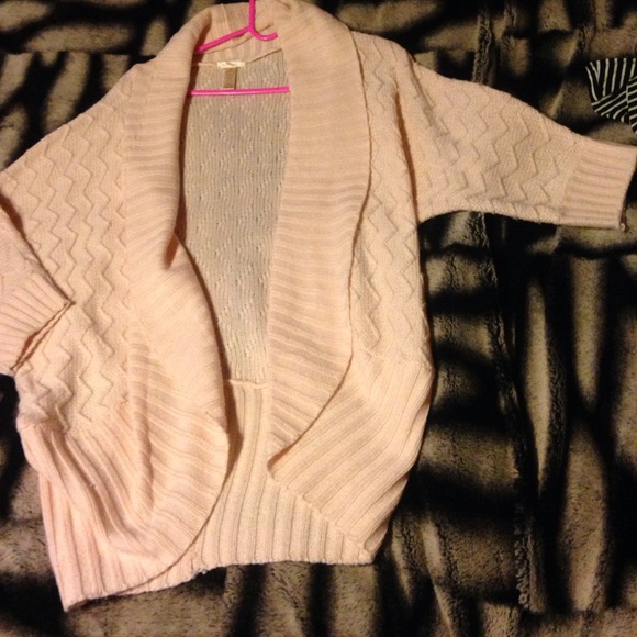 Cardigan - Picture 1 of 2