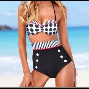 Two piece high waisted swimsuit👙💕