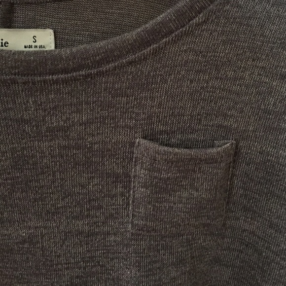 Grey top - Picture 3 of 3