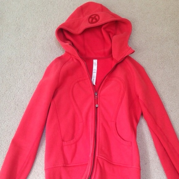 Lululemon scuba jacket