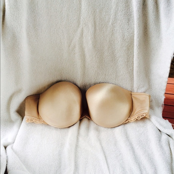 DKNY strapless bra